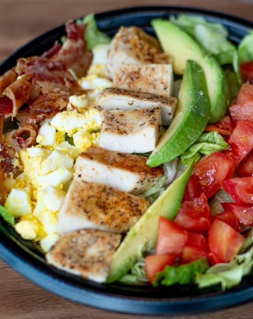  Grilled Chicken Cobb salad 